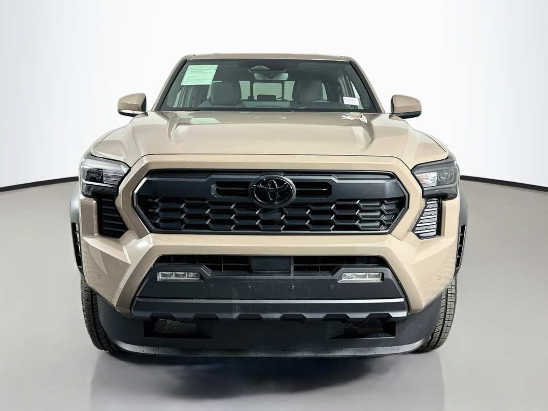 2026 Toyota Tacoma Hybrid TRD Off Road - Image 2