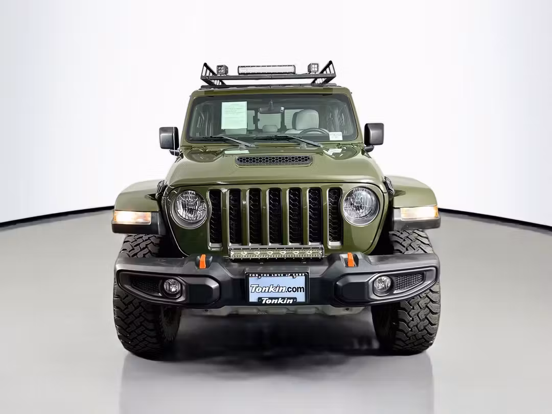 2023 Jeep Gladiator Mojave - Image 2