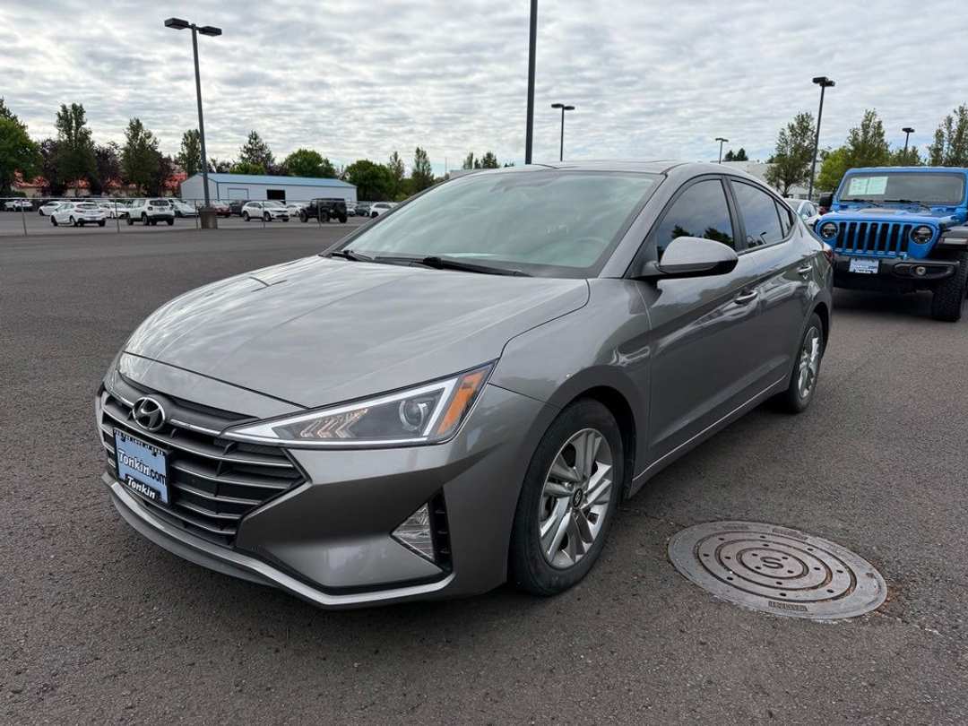 2020 Hyundai Elantra Value Edition - Image 3