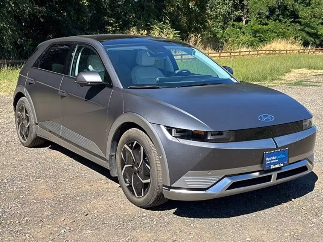 2023 Hyundai Ioniq 5 Limited - Image 2