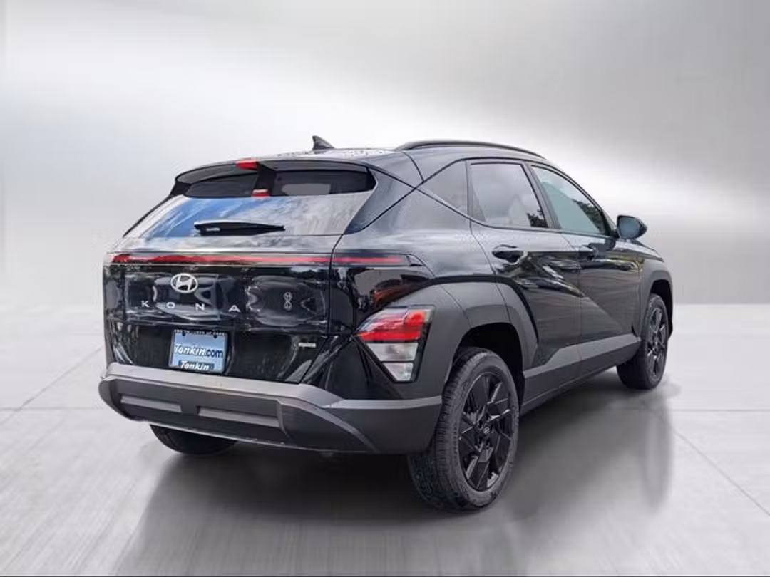 2027 Hyundai Kona SEL Sport - Image 3