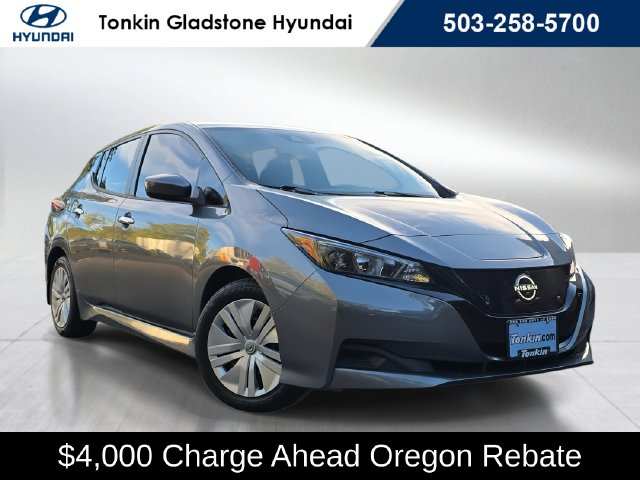 2025 Nissan LEAF S