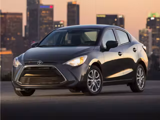 2017 Toyota Yaris Ia Base