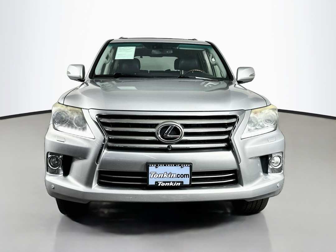 2013 Lexus Lx 570 - Image 2