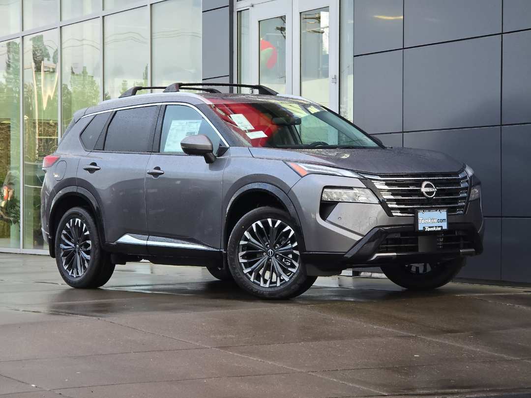 2026 Nissan Rogue Platinum - Image 2