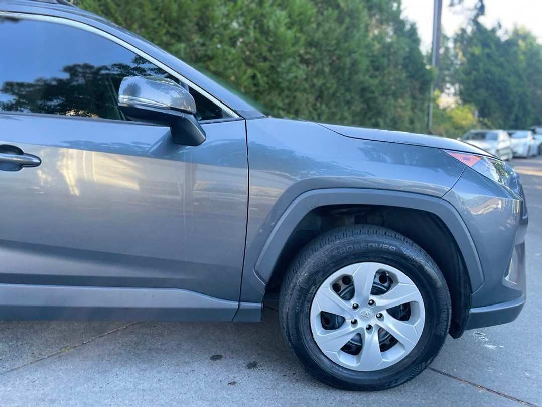 2020 Toyota Rav4 LE - Image 2